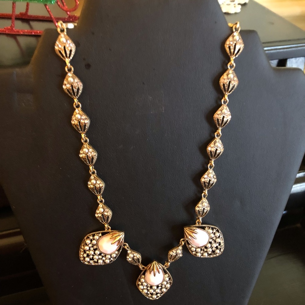 Plunder necklace